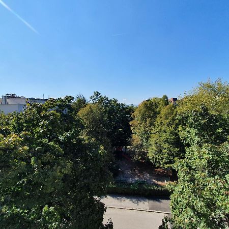 Studio Apartment Matic Tour As By Ljubljanica River ลูบลิยานา ภายนอก รูปภาพ