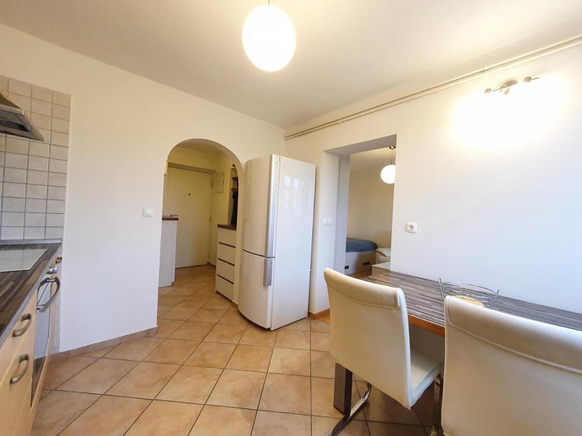 Studio Apartment Matic Tour As By Ljubljanica River ลูบลิยานา ภายนอก รูปภาพ
